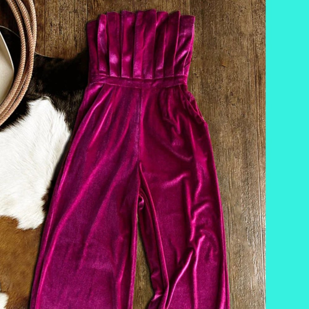 Western Feelings Pleated Velour sleevelss jumpsuit size  S wine